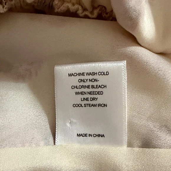 A Love A Elegant Red and Cream Jumpsuit with Wide-Leg - Picture 6 of 7